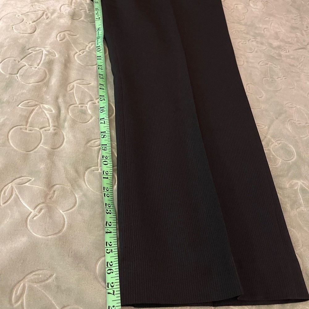 Evan Picone Two-Piece Women's Suit Jacket & Pants - Picture 3 of 4